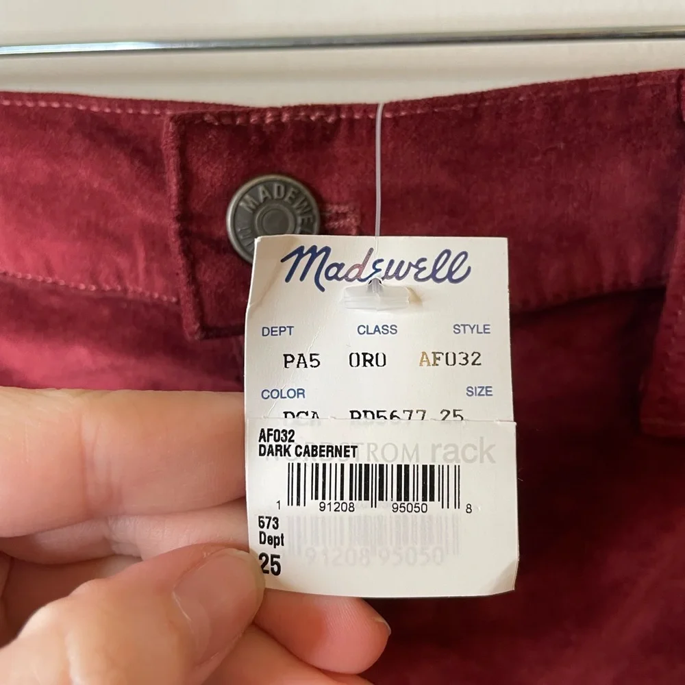 NWT Madewell Stretch Velveteen Straight Zip Mini Skirt in Burgundy